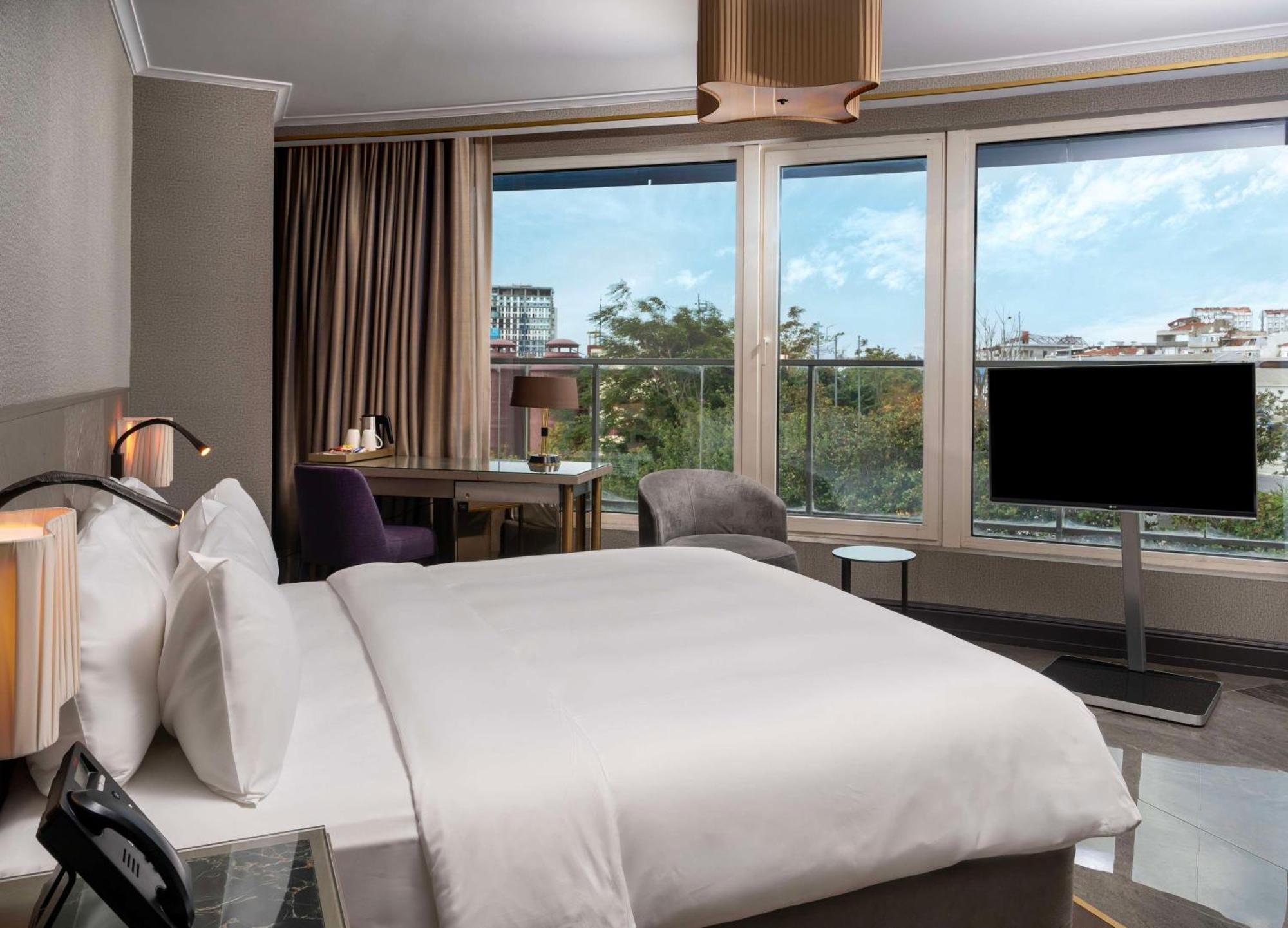 Radisson Blu Hotel Istanbul Ottomare Ngoại thất bức ảnh Deluxe Room