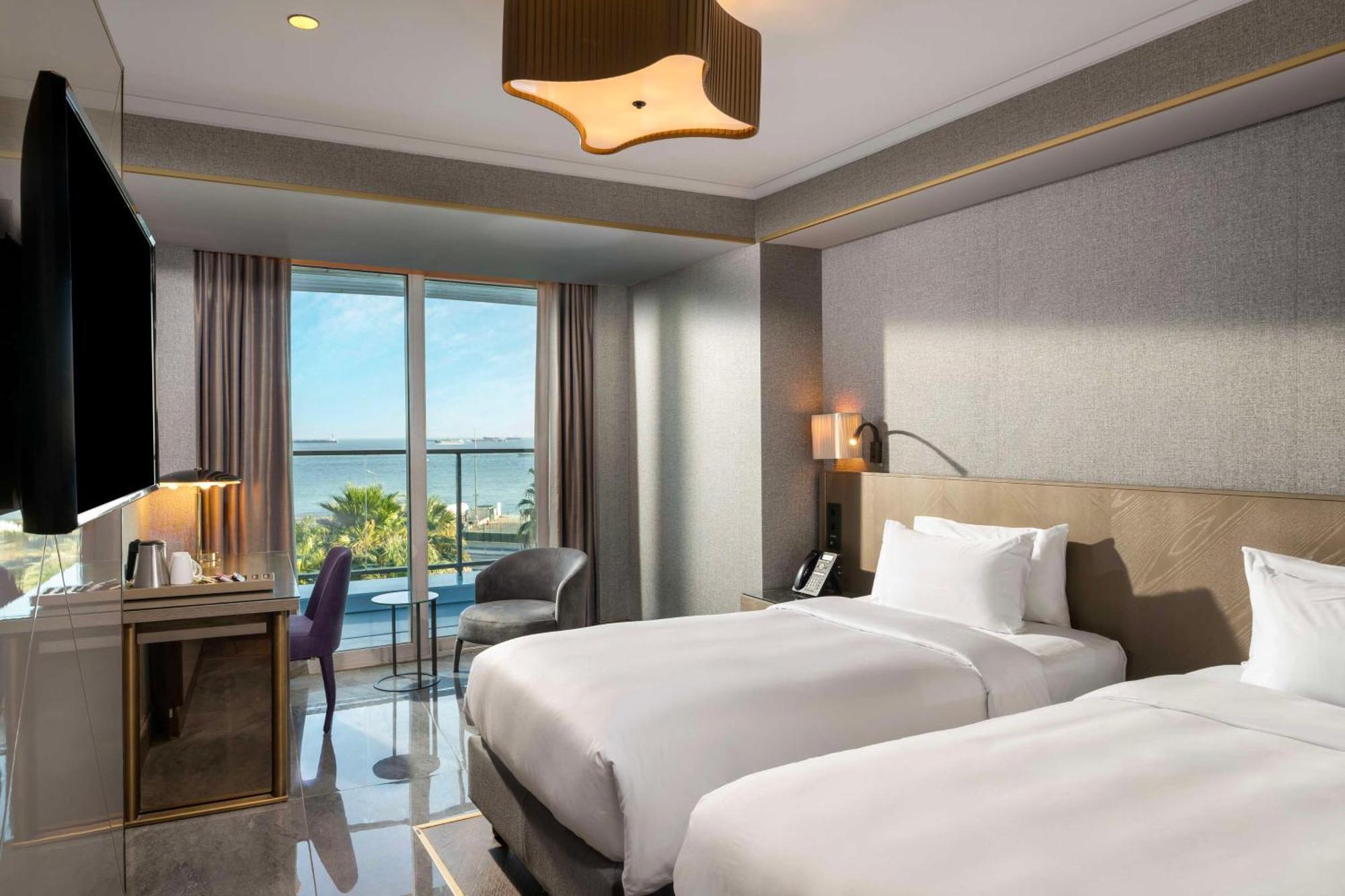 Radisson Blu Hotel Istanbul Ottomare Ngoại thất bức ảnh Deluxe Room