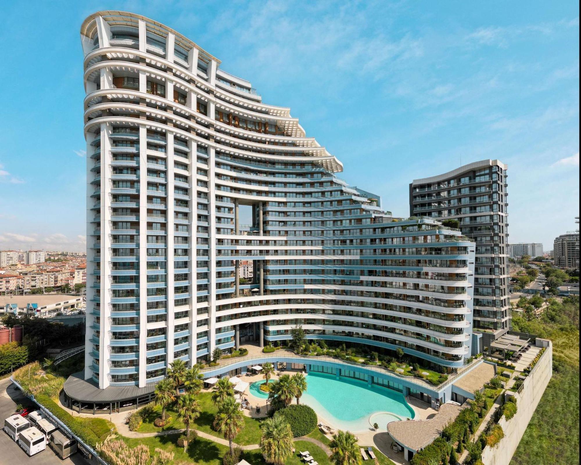 Radisson Blu Hotel Istanbul Ottomare Ngoại thất bức ảnh The complex